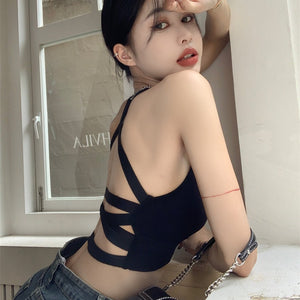 MODEL-008 Sports Bra In Black