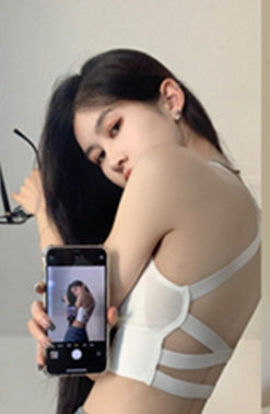 MODEL-008 Sports Bra in White